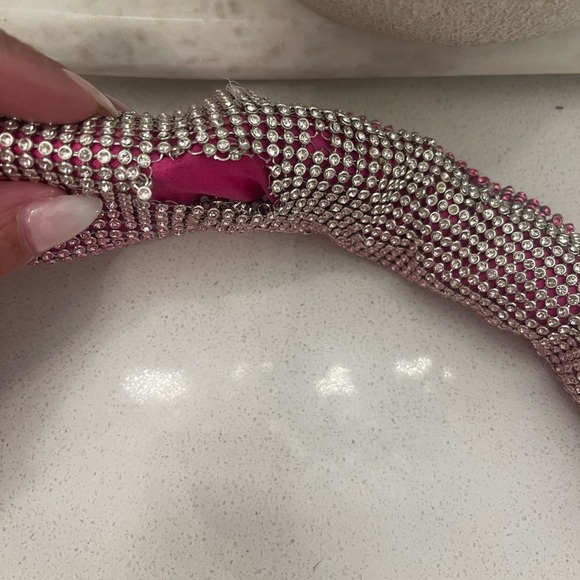 OMBRÉ BARBIE PINK SHIMMER BAG! Zip closure! New tags! Beautiful - Picture 6 of 8